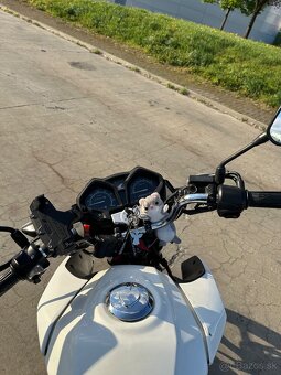 Honda CB125F - 10