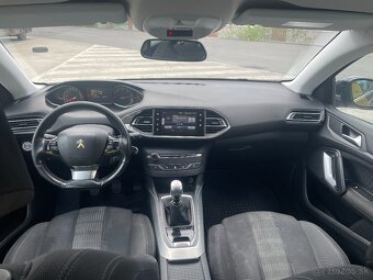 Peugeot 308 1.6 BlueHDi kombi - 10