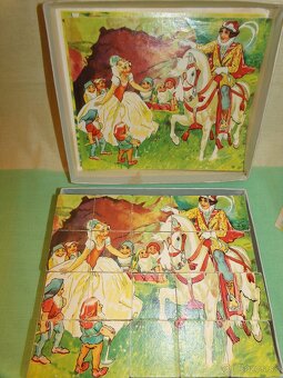 Retro KOCKY M. F. KVĚCHOVÁ - KRÁSNY STAV - 10