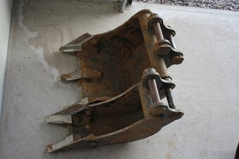 minibager CAT 301.8c 1,8t - 10
