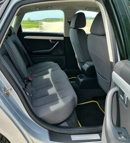 Seat Exeo ( Audi A4 ) 2.0 TDI 105KW/143PS R.V.07/2009 - 10