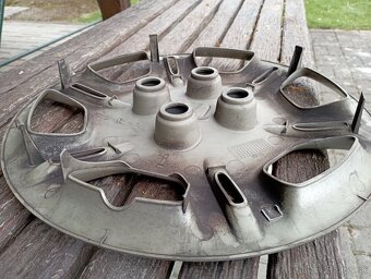 1ks puklica Skoda 15", Honda 14", VW 14" - 10