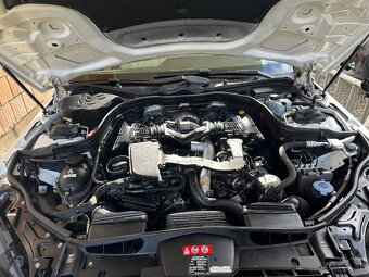 Mercedes E350 4matic - 10