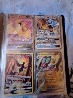 Pokémon Album - 10