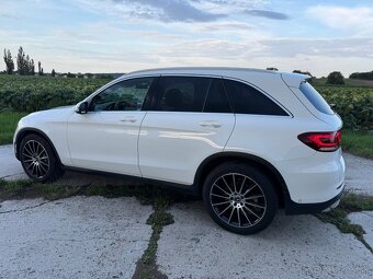 Mercedes-Benz GLC 300d 4Matic A/T virtual cocpit - 10
