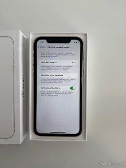 Apple iPhone 11 64gb - 10