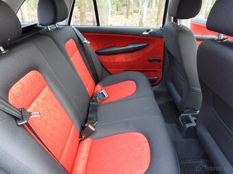 Škoda Fabia Combi 1.4 MPI - 10