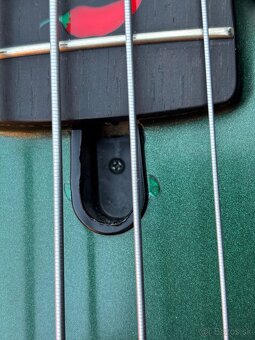 Yamaha BB3000MA Bass - signature Michael Anthony (Van Halen) - 10