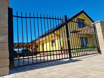 Hliníkové a kovové brány a ploty – výroba a montáž – Košice, - 10