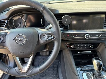 Insignia B 1.6 BENZIN 200k automat - 10