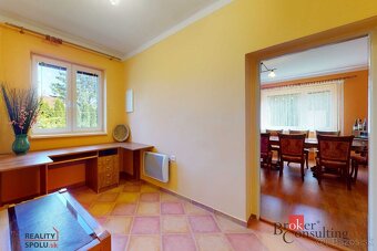 Predaj priestranného krásneho rodinného domu v Dobrohošti. - 10