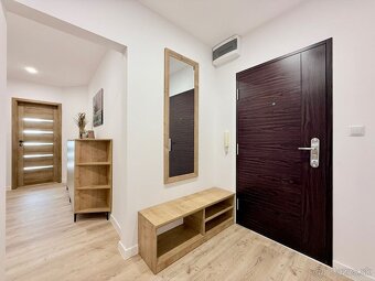 KUZMÁNYHO - KARPATSKÁ 3 IZBOVÝ LUXUSNÝ MODERNÝ BYT 71 M2 V - 10