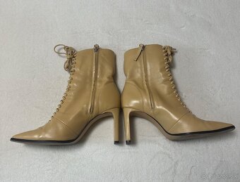 Kožené béžové čižmičky zn. ZARA - 10