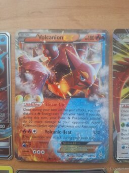 Pokémon karty - 10