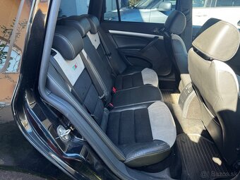 ŠKODA OCTAVIA COMBI RS 2.0TDI CR DSG 125KW 170PS XENON - 10