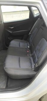 Hyundai ix20 - 10