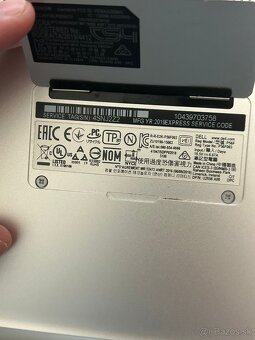 Dell XPS 15 – 16 GB RAM, 512 GB SSD - 10