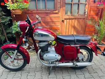 Jawa 250 - 10