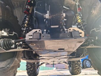 Cf moto - 10