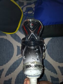 Hokejové korčule Bauer vapor x3.7, veľkosť-5 - 10