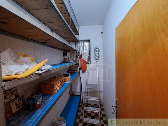 Rodinný 5-izbový dom v kľudnej časti obce Dvorníky - 10