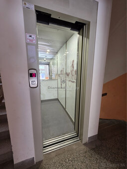 NA PREDAJ 1 IZBOVÝ BYT NA ULICI TOLSTÉHO 1, KOŠICE - SEVER - 10