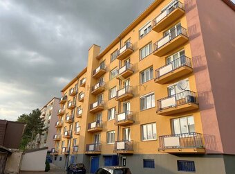 Prenájom pekný 2 izbový byt, Stromová ulica, Bratislava III. - 10