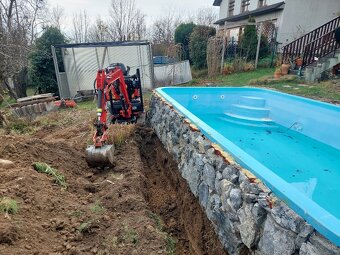 Vykopove práce MinibagerZB - 10