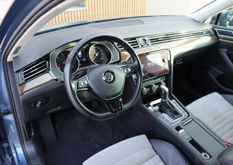 Volkswagen Passat Variant 2.0 TDI BMT Highline DSG - 10