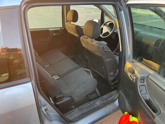 Opel Zafira 2,2 DTi 16V - 10