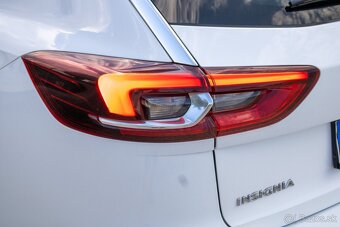 Opel Insignia country tourer 4X4 /aj na splátky/ - 10