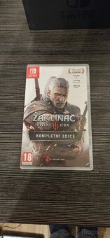 Nintendo Switch + puzdro - 10