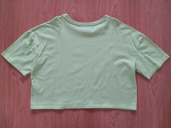 2ks bavlnený crop top zn. Sinsay, veľ. M - cena spolu - 10