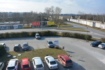 Na prenájom posledné kancelárie, kde je radosť pracovať - 10