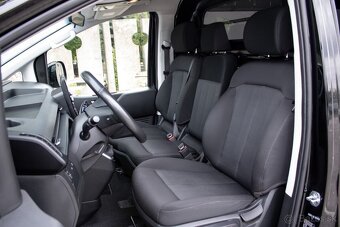 Hyundai Staria 2.2 CRDi Business 130 kW - 10