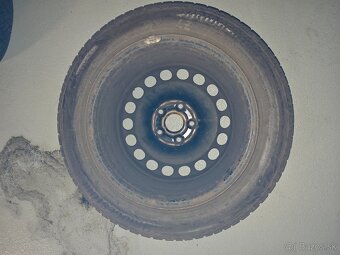 Plechové disky 5x112r16 so zimnými pneu - 10