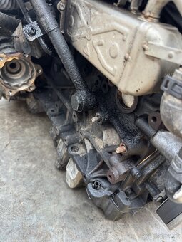 Rozpredám agregát CFGB 2.0 TDI 125kw - 10