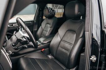 Porsche Cayenne GTS 4.0 V8 Black Edition DPH - 10