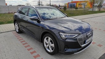 Audi Etron 50 quattro Advanced - 10