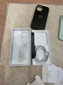 Predám iPhone 15 256 GB – Čierna, TOP stav - 10