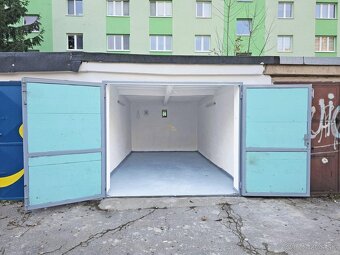 Veľmi pekná garáž s el. / TOP stav /Jakobyho / CENTRUM - 10