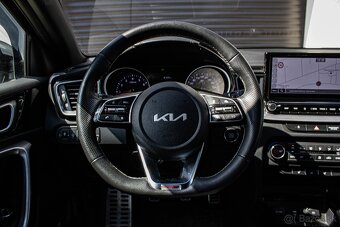 Kia Ceed SW 1.5 T-GDi GT-Line M6 - 10