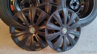 Predám 4x zimné Semperit 185/60/R15 + plech.disky - 10