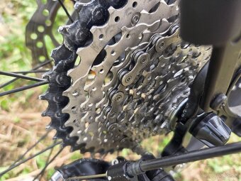 Horsky elektrobicykel damsky pansky pneu 27,5 - 10