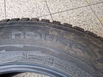 Nokian 265/60R18 - 10