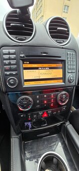 Mercedes Benz ML350CDI 4MATIC - 10