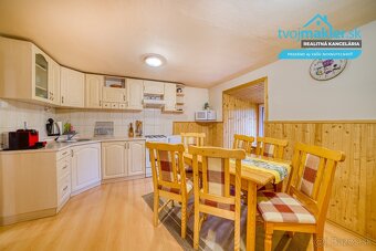 Na predaj zariadená Chata Ždiar s dvomi apartmánmi. - 10
