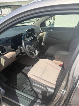 Hyundai Tuscon 7 st. AT - 10