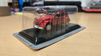 Kultovní auta ČSSR + Legendární automobily minulé éry v 1:43 - 10