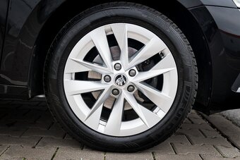 Škoda Octavia Combi 2.0 TDI SCR Style DSG - 10
